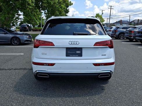 Certified 2023 Audi Q5 2.0T Premium w/ Convenience Package AWD/4WD image 8