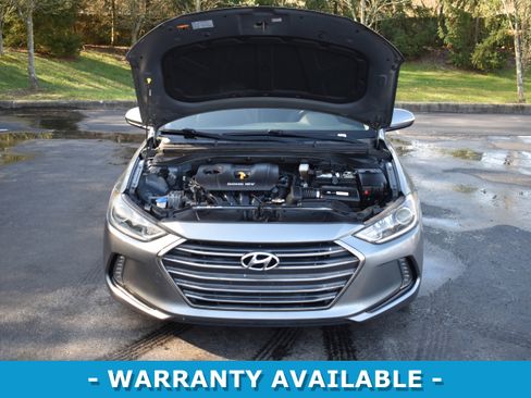 Used 2017 Hyundai Elantra Limited w/ Limited Tech Package 04 image 24