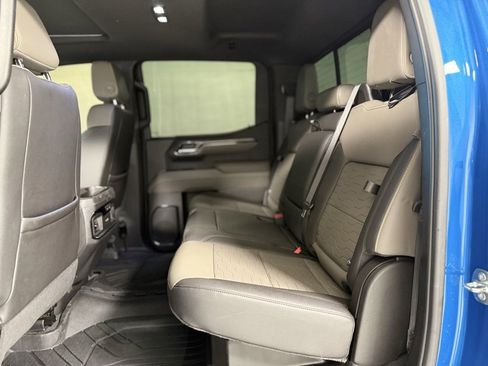 Used 2022 Chevrolet Silverado 1500 ZR2 w/ Technology Package image 26