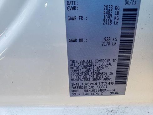 Used 2023 Nissan Altima 2.5 SV image 11