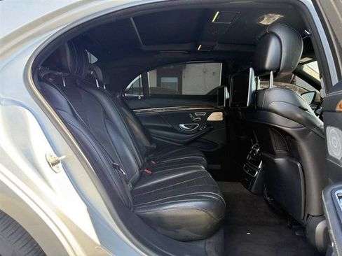 Used 2014 Mercedes-Benz S 550 Sedan image 18