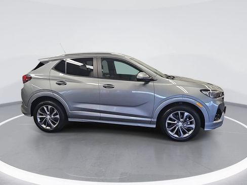 Used 2023 Buick Encore GX Select w/ Sport Touring Package FWD image 2
