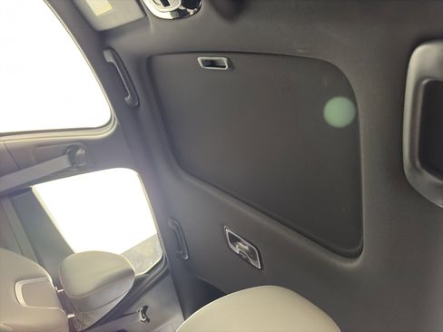 Certified 2025 Hyundai Santa Cruz Limited image 16