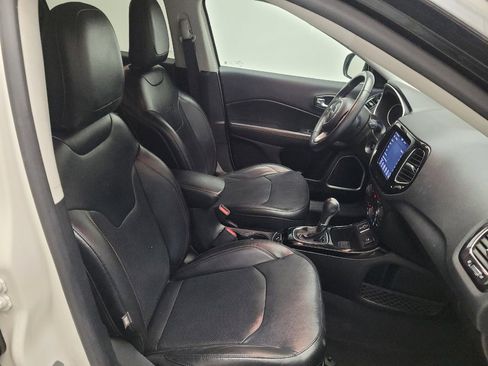 Used 2019 Jeep Compass Limited image 21