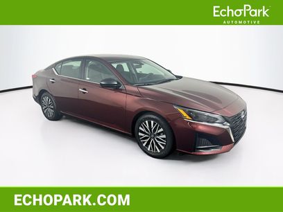 Used 2025 Nissan Altima 2.5 SV