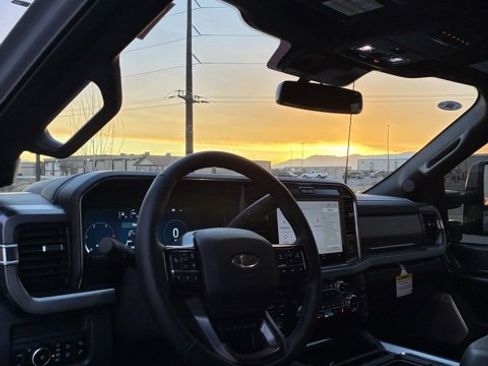 New 2026 Ford F350 Platinum w/ Tremor Off-Road Package image 15