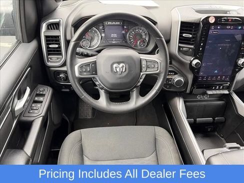 Used 2025 RAM 1500 Big Horn AWD/4WD image 7