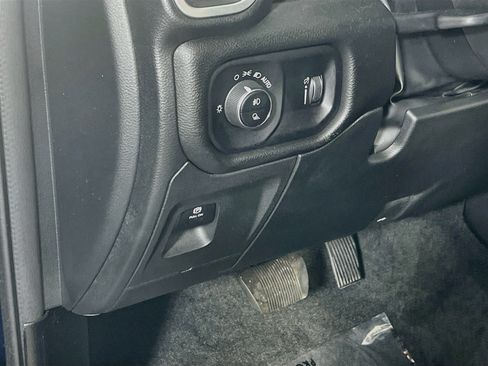 Used 2023 RAM 1500 Big Horn AWD/4WD image 10