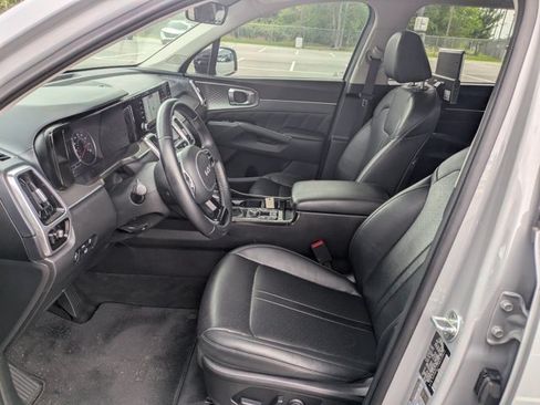 Used 2022 Kia Sorento SX AWD/4WD image 15