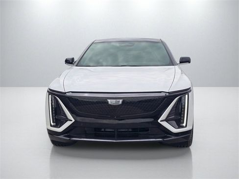 New 2025 Cadillac Lyriq Sport image 2
