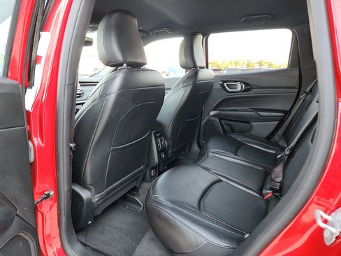 Used 2023 Jeep Compass Limited image 13