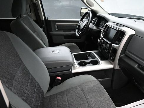 Used 2017 RAM 1500 Big Horn AWD/4WD image 10
