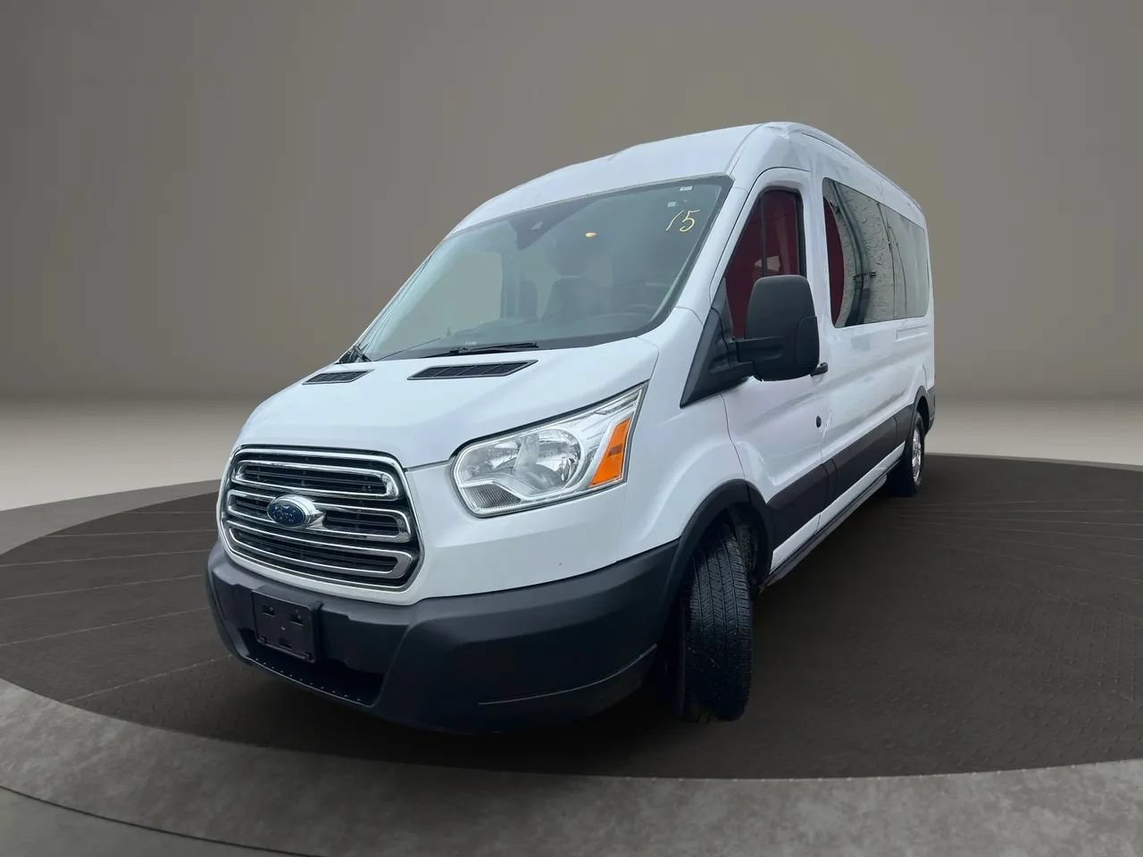 Used 2019 Ford Transit 350 XLT RWD image 1
