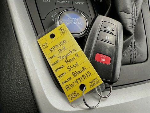Used 2024 Toyota RAV4 Adventure image 13