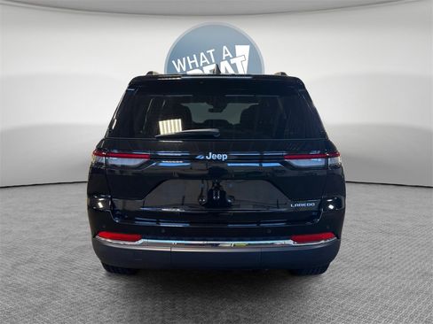 Used 2025 Jeep Grand Cherokee Laredo X w/ Luxury Tech Group I image 5