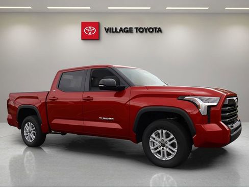 New 2026 Toyota Tundra SR5 AWD/4WD image 7