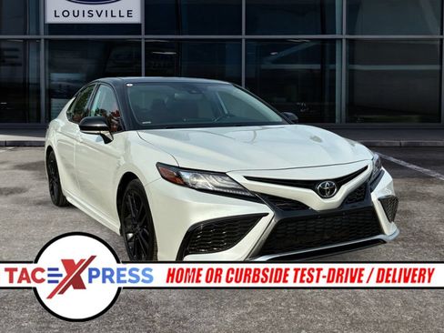 Used 2021 Toyota Camry XSE FWD image 1
