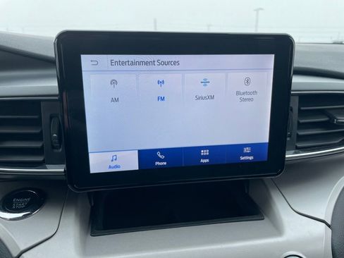 Used 2023 Ford Explorer XLT w/ Equipment Group 202A AWD/4WD image 16