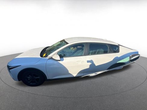 Used 2025 Kia K4 LXS image 7