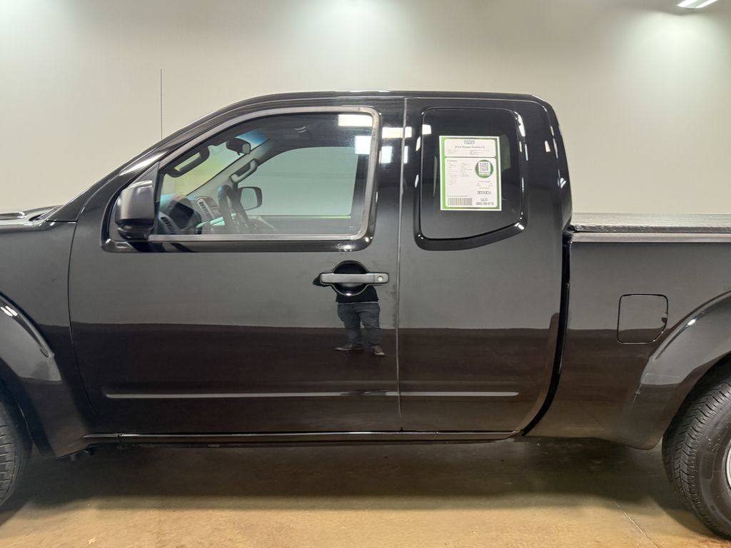 Used 2015 Nissan Frontier S RWD image 39