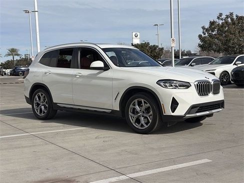 Certified 2023 BMW X3 sDrive30i w/ Premium Package image 3