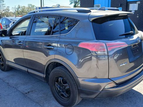 Used 2016 Toyota RAV4 LE image 3