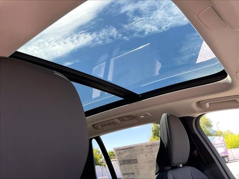 New 2026 Volvo XC90 B6 Core AWD/4WD image 30