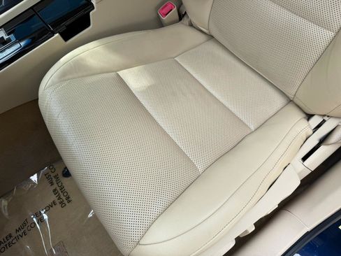 Used 2014 Lexus ES 350 w/ Premium Package FWD image 24