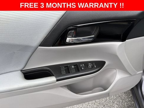 Used 2016 Honda Accord LX image 12