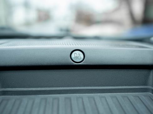 Used 2020 Ford F150 Raptor w/ Equipment Group 802A Luxury image 42