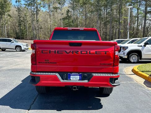 Used 2024 Chevrolet Silverado 1500 Custom w/ Turbomax Blackout Package RWD image 15