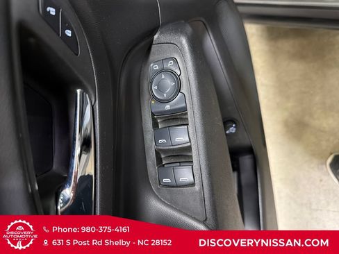 Used 2024 Chevrolet Equinox LT AWD/4WD image 12