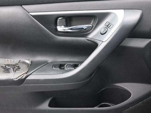 Used 2018 Nissan Altima 2.5 SV FWD image 23