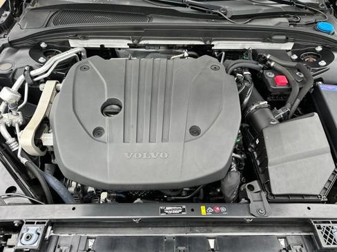 Certified 2024 Volvo S60 B5 Plus w/ Climate Package AWD/4WD image 34