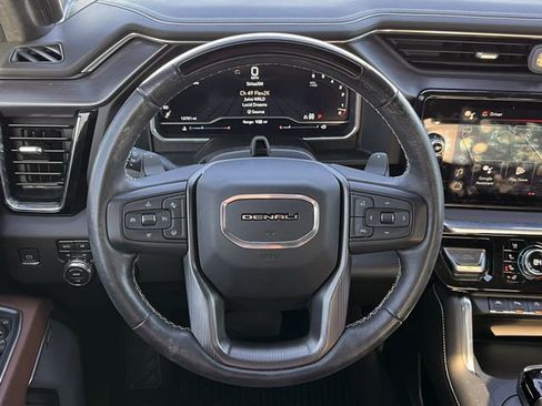 Used 2023 GMC Sierra 1500 Denali Ultimate image 11