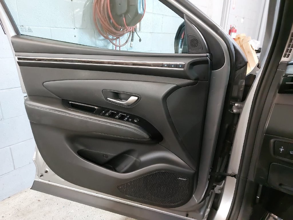 Used 2022 Hyundai Tucson Limited w/ Cargo Package FWD image 27