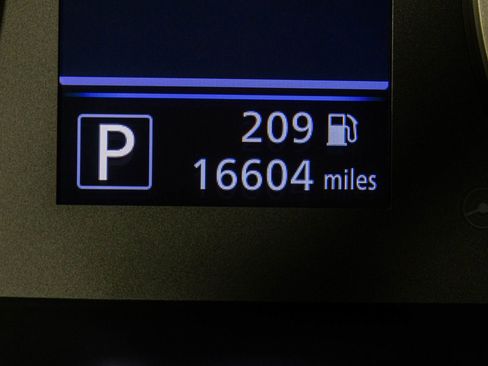 Used 2020 Nissan Sentra S image 74