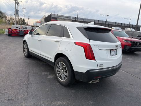 Used 2017 Cadillac XT5 Luxury image 4