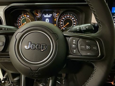 New 2026 Jeep Gladiator Sport image 28