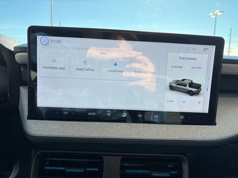 Used 2025 Ford Maverick XLT w/ Equipment Group 302A image 19