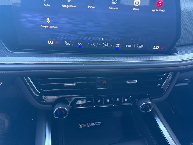 Used 2026 Chevrolet Tahoe RST w/ RST Capability Package AWD/4WD image 37