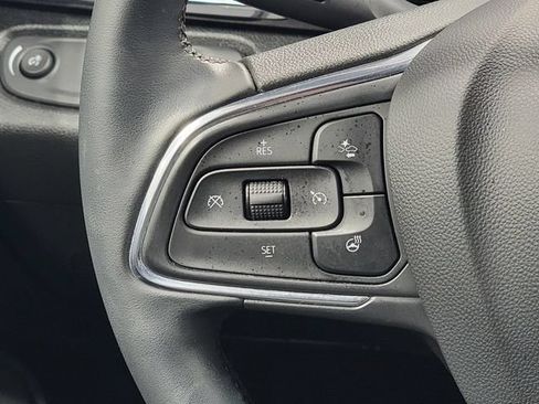 Certified 2024 Buick Envista Sport Touring w/ Convenience I Package FWD image 27