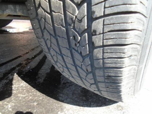 Used 2012 Ford Escape XLS image 19