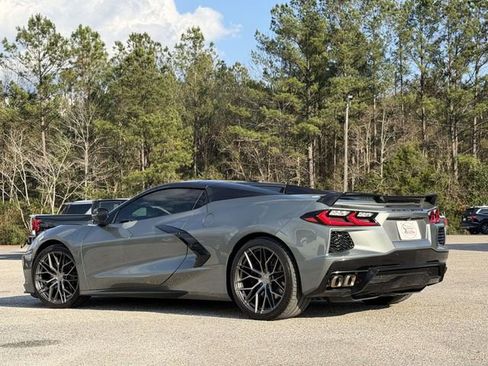 Used 2022 Chevrolet Corvette Stingray Premium Conv w/ Z51 Performance Package image 16