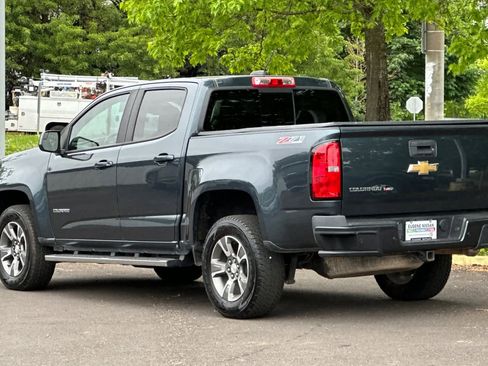 Used 2019 Chevrolet Colorado Z71 AWD/4WD image 6
