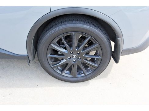 Used 2024 Nissan Murano SV w/ SV Midnight Edition Package FWD image 7