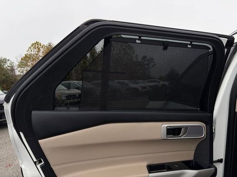 Used 2020 Ford Explorer Limited w/ Class III Trailer Tow Package image 25