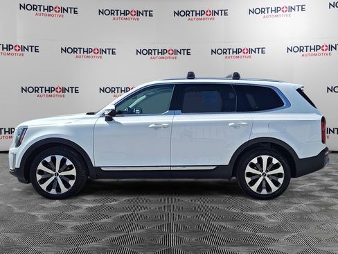 Used 2022 Kia Telluride EX w/ EX Premium Package AWD/4WD image 3