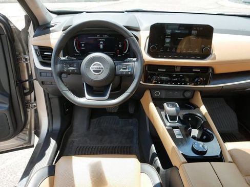 Used 2021 Nissan Rogue Platinum AWD/4WD image 20