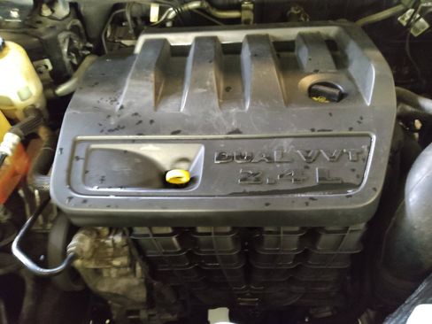 Used 2018 Dodge Journey SE w/ Connectivity Group FWD image 30